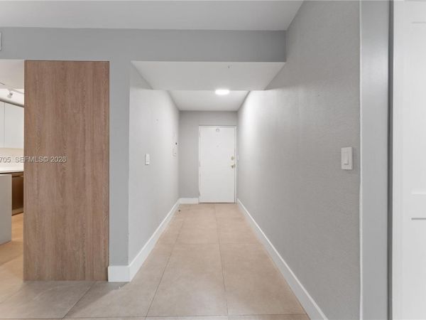 55 Ocean Lane Dr, Unit 1031, Key Biscayne, FL 33149