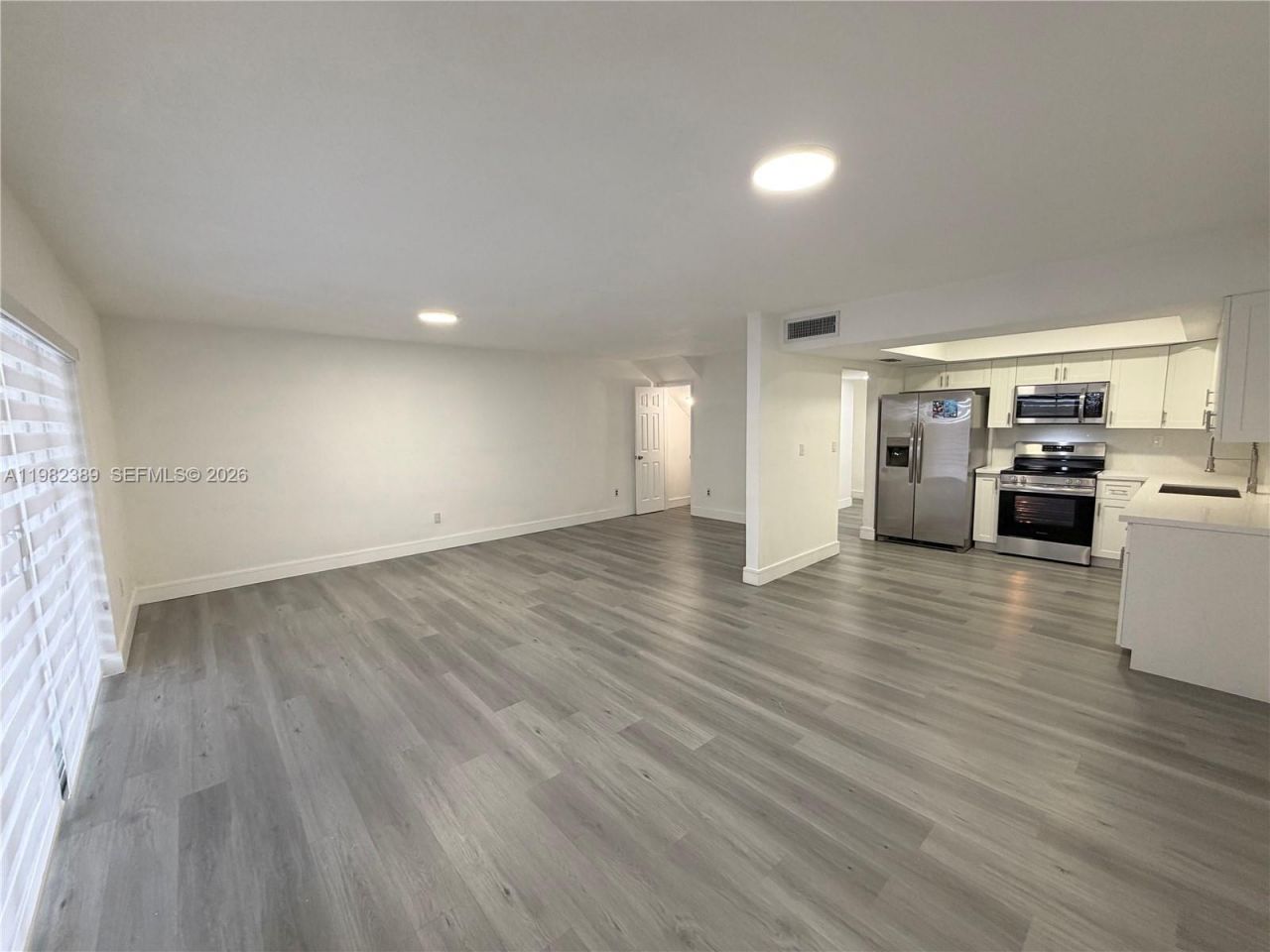 7155 W 2nd Way , Hialeah, FL 33014 Photo