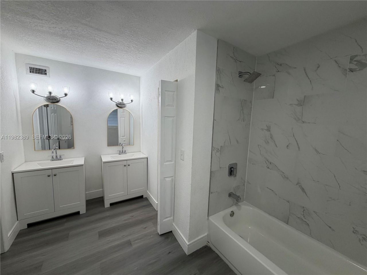 7155 W 2nd Way , Hialeah, FL 33014 Photo