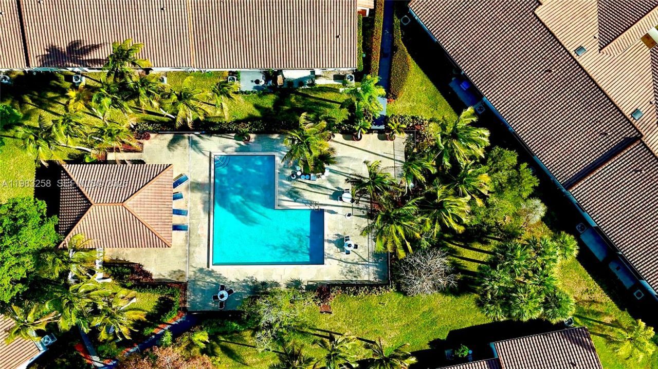 21204 Harbor Way , Unit 122-12, Aventura, FL 33180 Photo