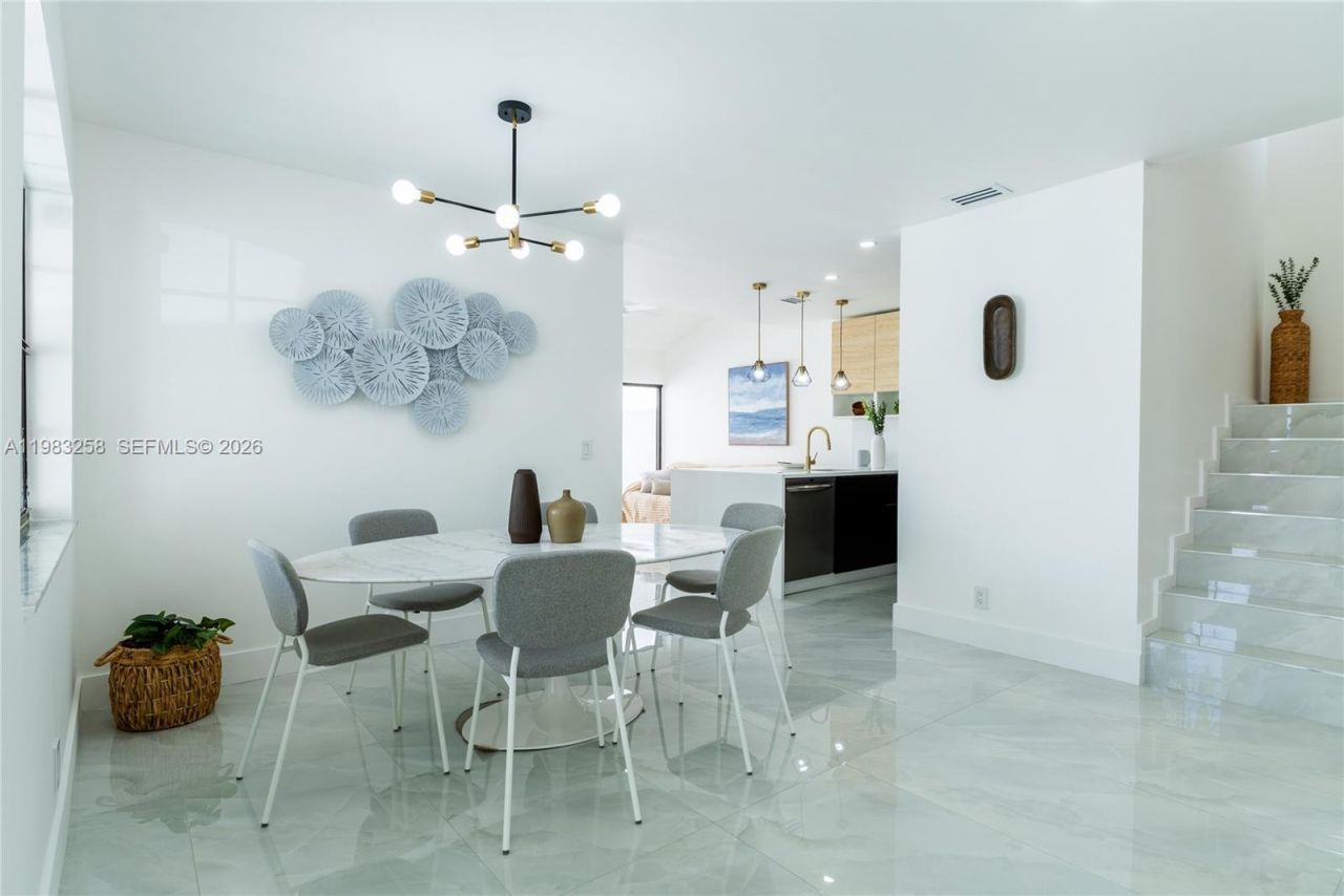 21204 Harbor Way , Unit 122-12, Aventura, FL 33180 Photo