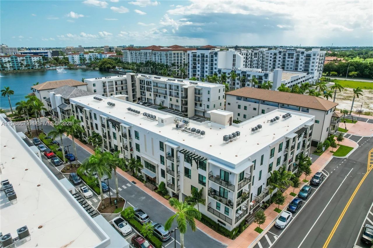 4745 NW 84th Ct , Unit 19, Doral, FL 33166 Photo