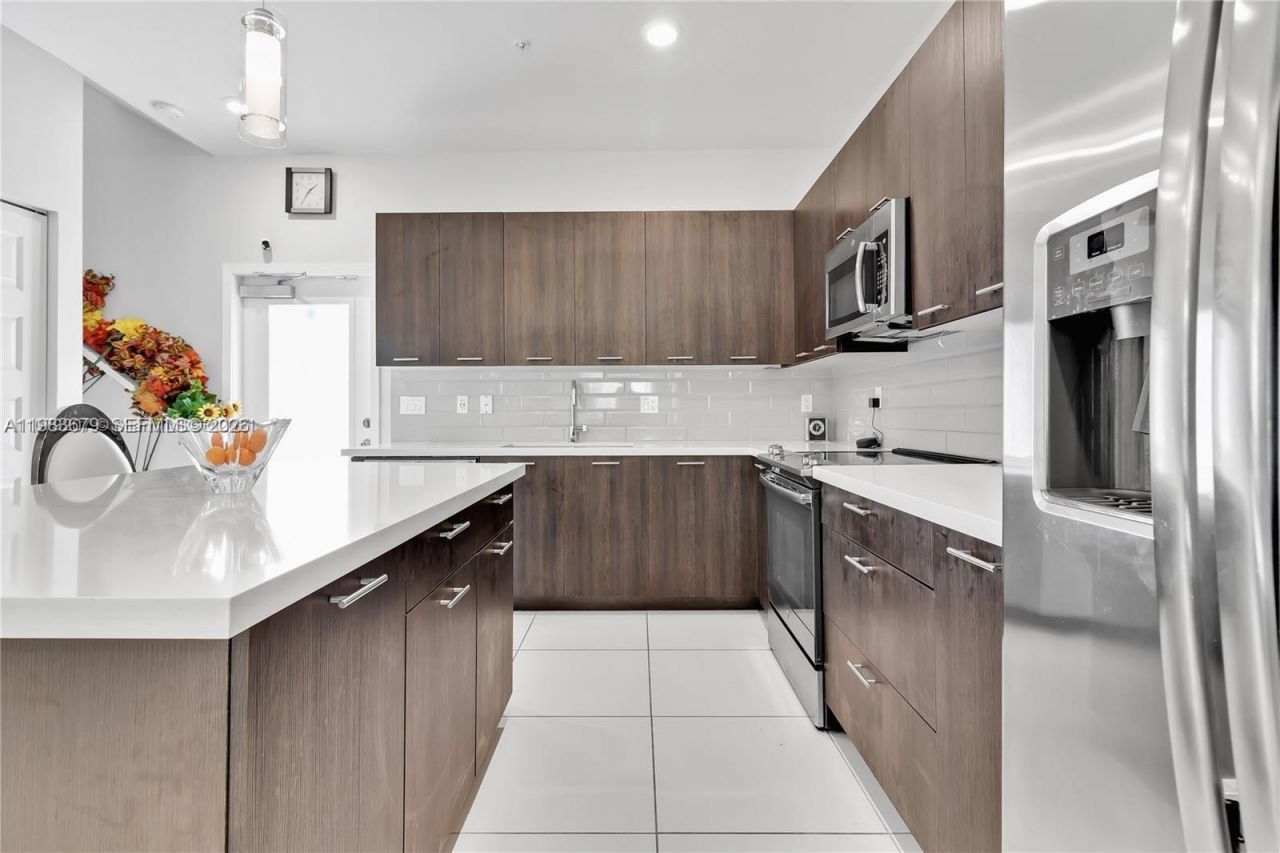 4745 NW 84th Ct , Unit 19, Doral, FL 33166 Photo