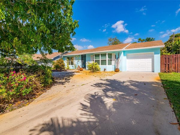 505 Heron Dr, Delray Beach, FL 33444