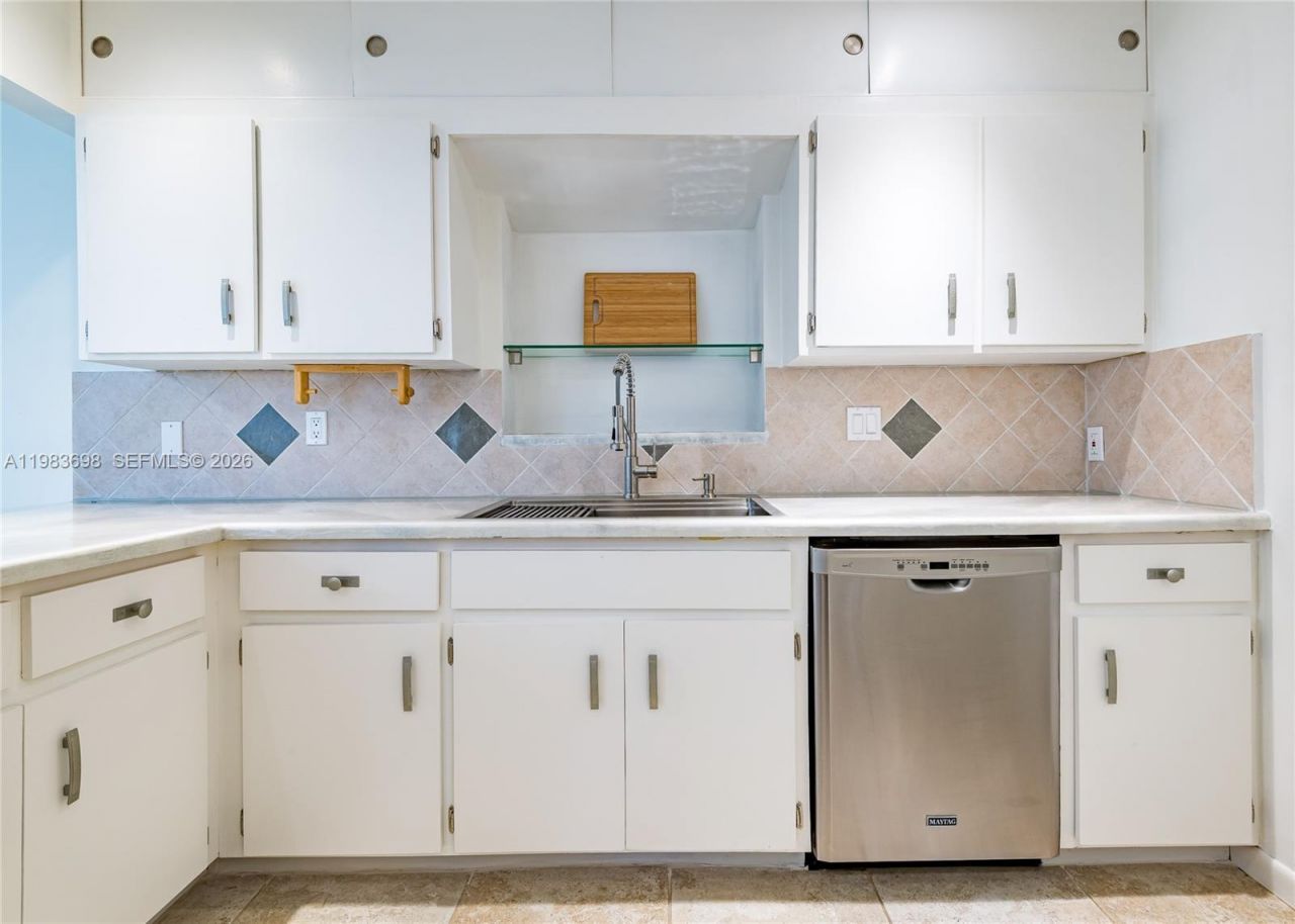 505 Heron Dr, Delray Beach, FL 33444 Photo