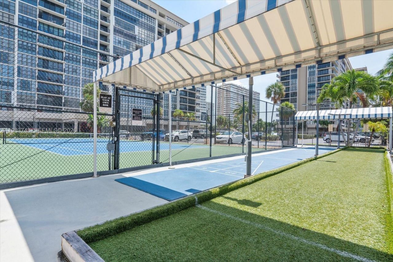 2049 S Ocean Dr , Unit 210, Hallandale Beach, FL 33009 Photo