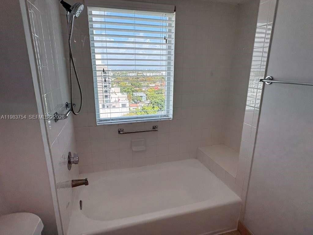 1627 SW 37th Ave , Unit 904, Miami, FL 33145 Photo