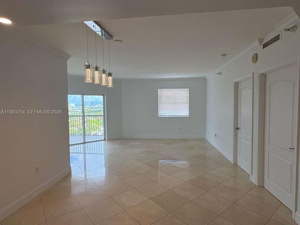 1627 SW 37th Ave , Unit 904, Miami, FL 33145 Photo