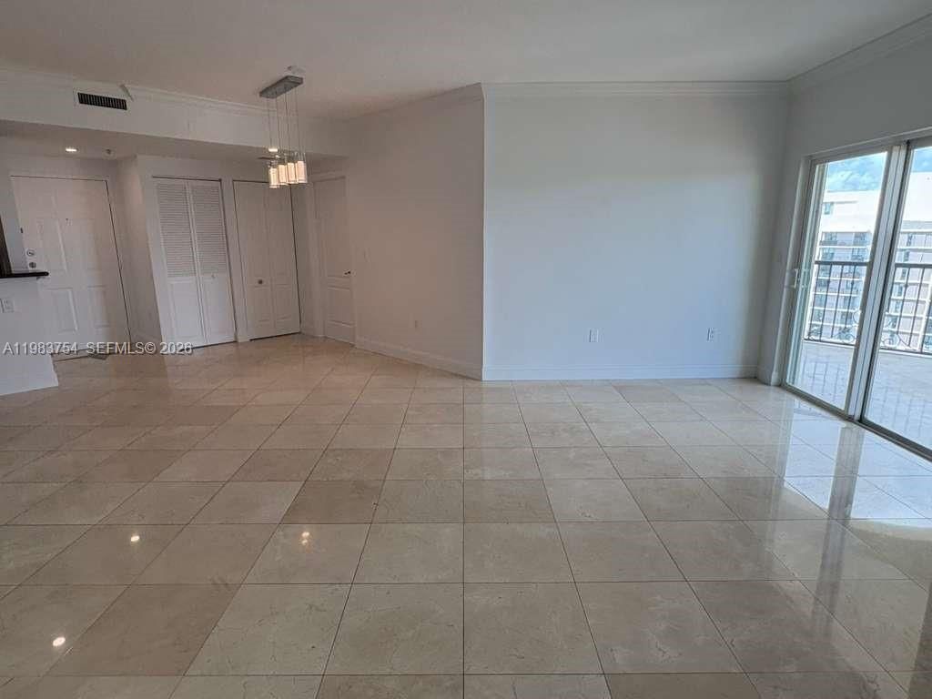 1627 SW 37th Ave , Unit 904, Miami, FL 33145 Photo