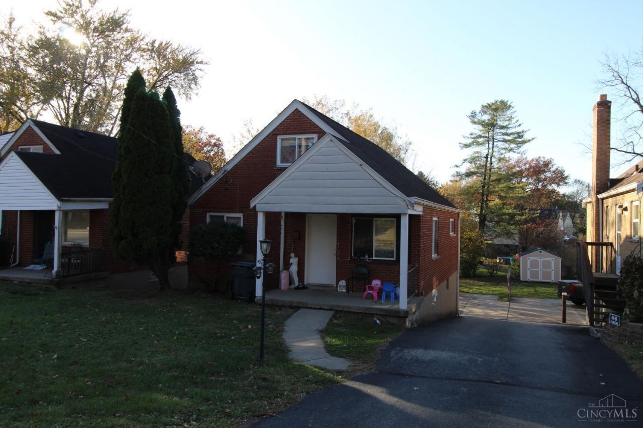 337 Greenwell Avenue, Delhi Twp, OH 45238 Main Photo