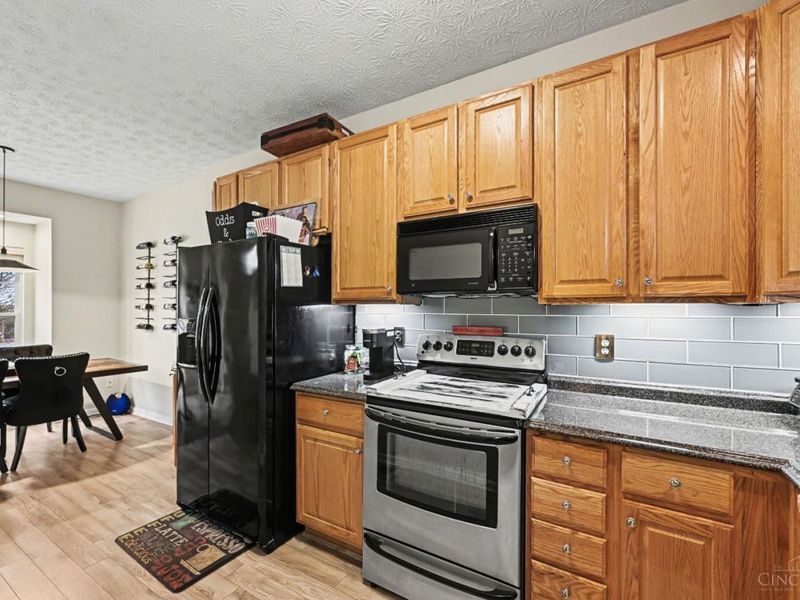 2265 Limestone, Miamisburg, OH 45342 Photo 12