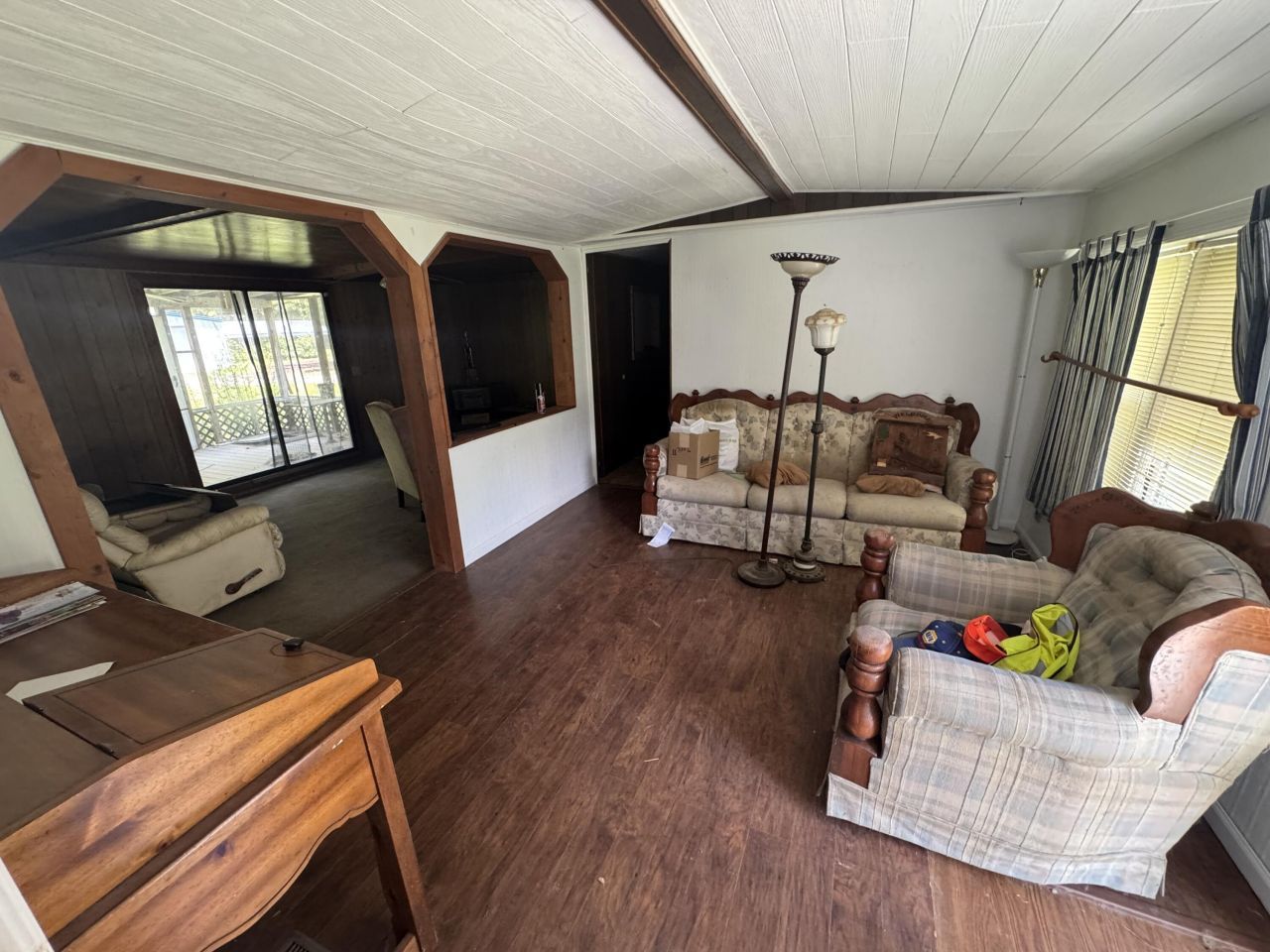 1694 Fish Road Photo 5