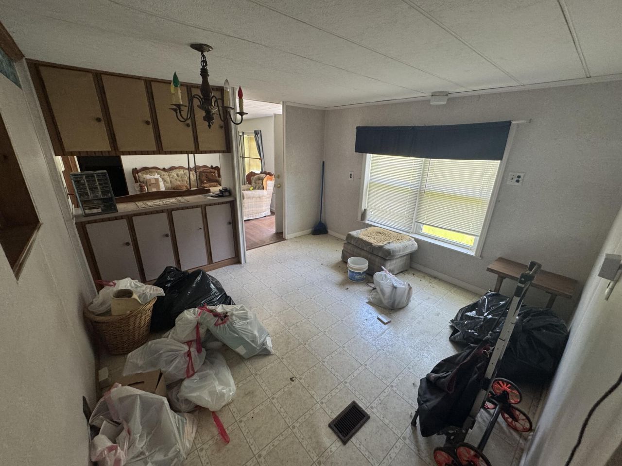 1694 Fish Road Photo 6