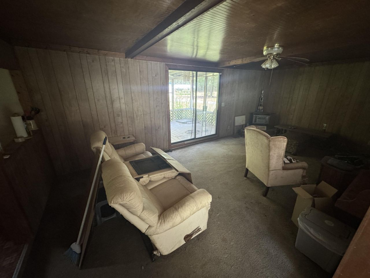 1694 Fish Road Photo 7