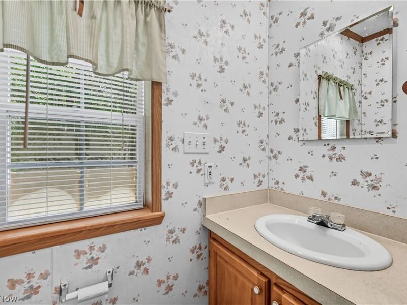 6174 US Route 6, Pierpont, OH 44082 Photo 22