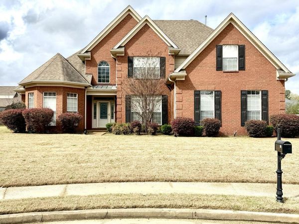 911 Clair Cove, Hernando, MS 38632