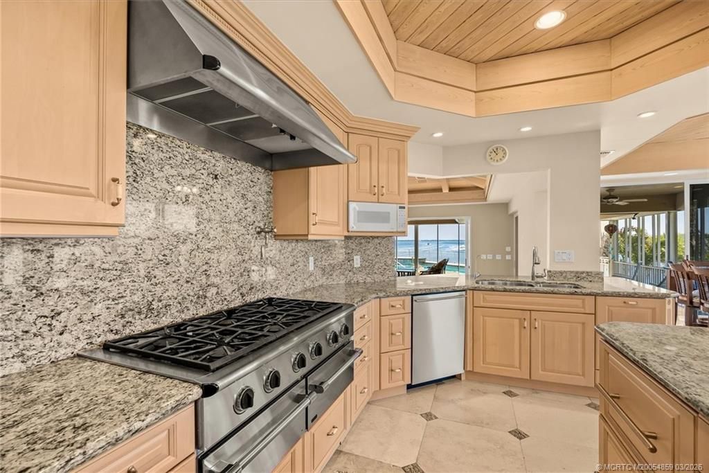 12198 Riverbend Lane, Port Saint Lucie, FL 34984 Photo