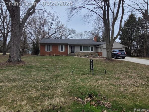 24500 Tudor Lane, Franklin Vlg, MI 48025