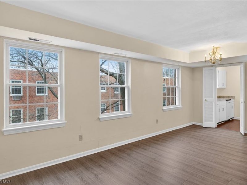 19436 Van Aken Boulevard, Unit 307, Shaker Heights, OH 44122 Photo 3