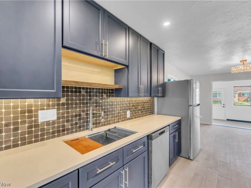 25515 Clubside Boulevard, Unit 0012, North Olmsted, OH 44070 Photo 12