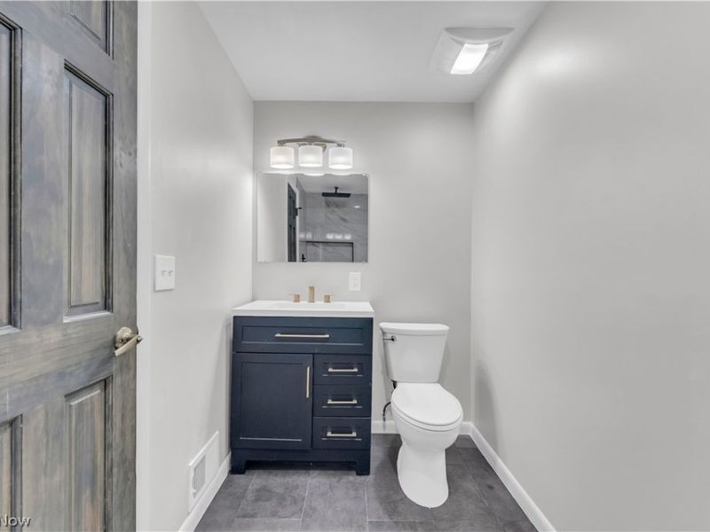 25515 Clubside Boulevard, Unit 0012, North Olmsted, OH 44070 Photo 17