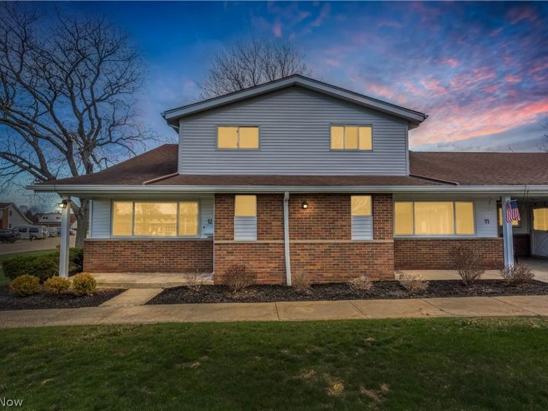 25515 Clubside Boulevard, Unit 0012, North Olmsted, OH 44070 Photo 3