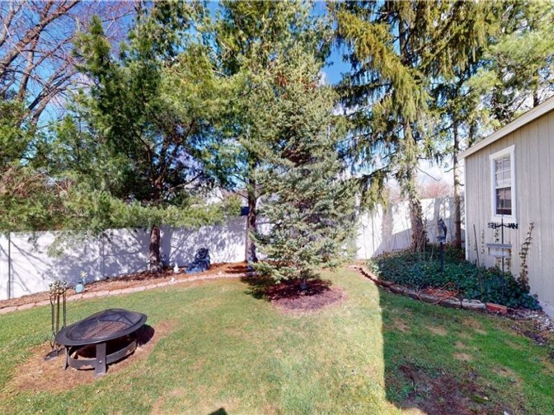 6645 Harborside Landing, Mentor, OH 44060 Photo 40