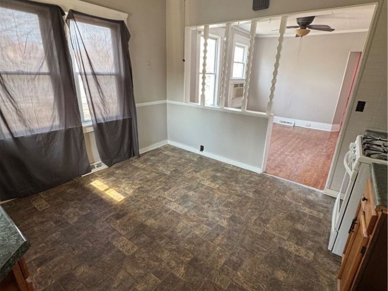 9316 Raymond Avenue, Cleveland, OH 44104 Photo 3