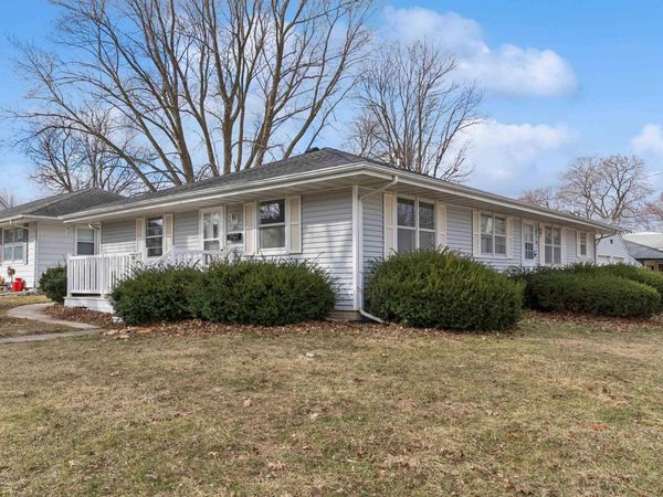 704 3rd Street, Unit 704 & 301, Reinbeck, IA 50669