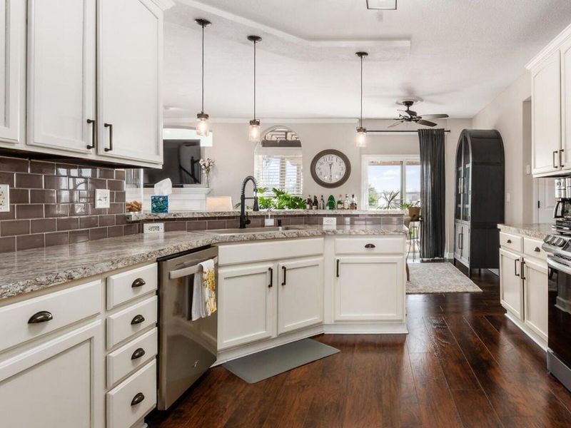 222 Trail E, Etna, OH 43062 Photo 11