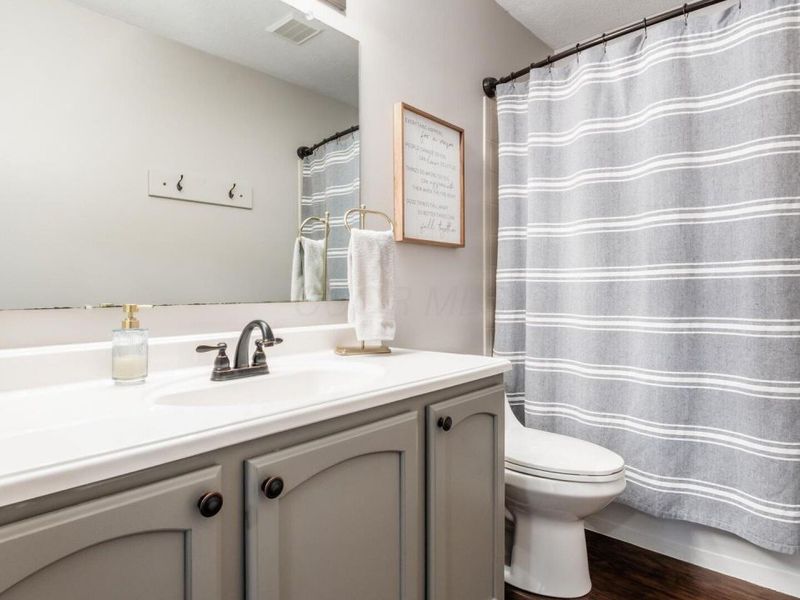 222 Trail E, Etna, OH 43062 Photo 25