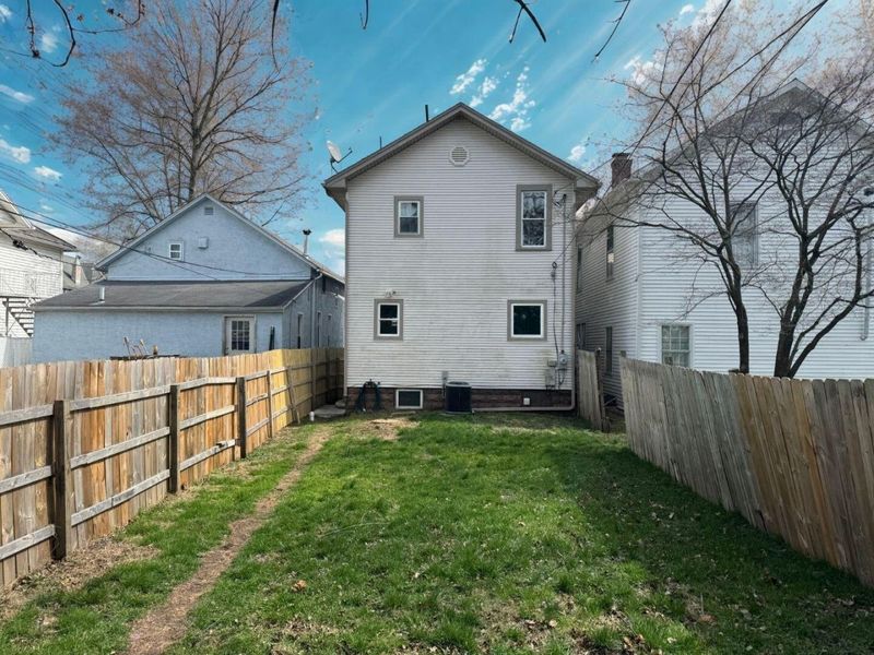 627 N Columbus Street , Lancaster, OH 43130 Photo 27