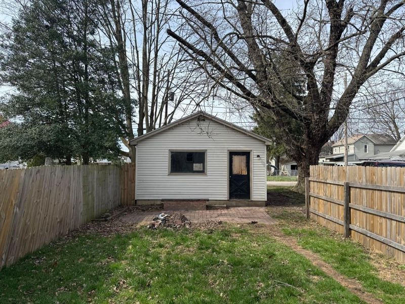 627 N Columbus Street , Lancaster, OH 43130 Photo 28