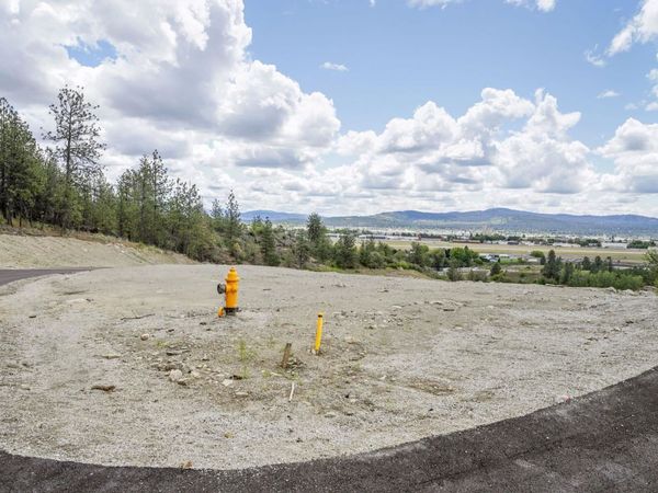 3319 N Stanley Rd, Spokane, WA 99217