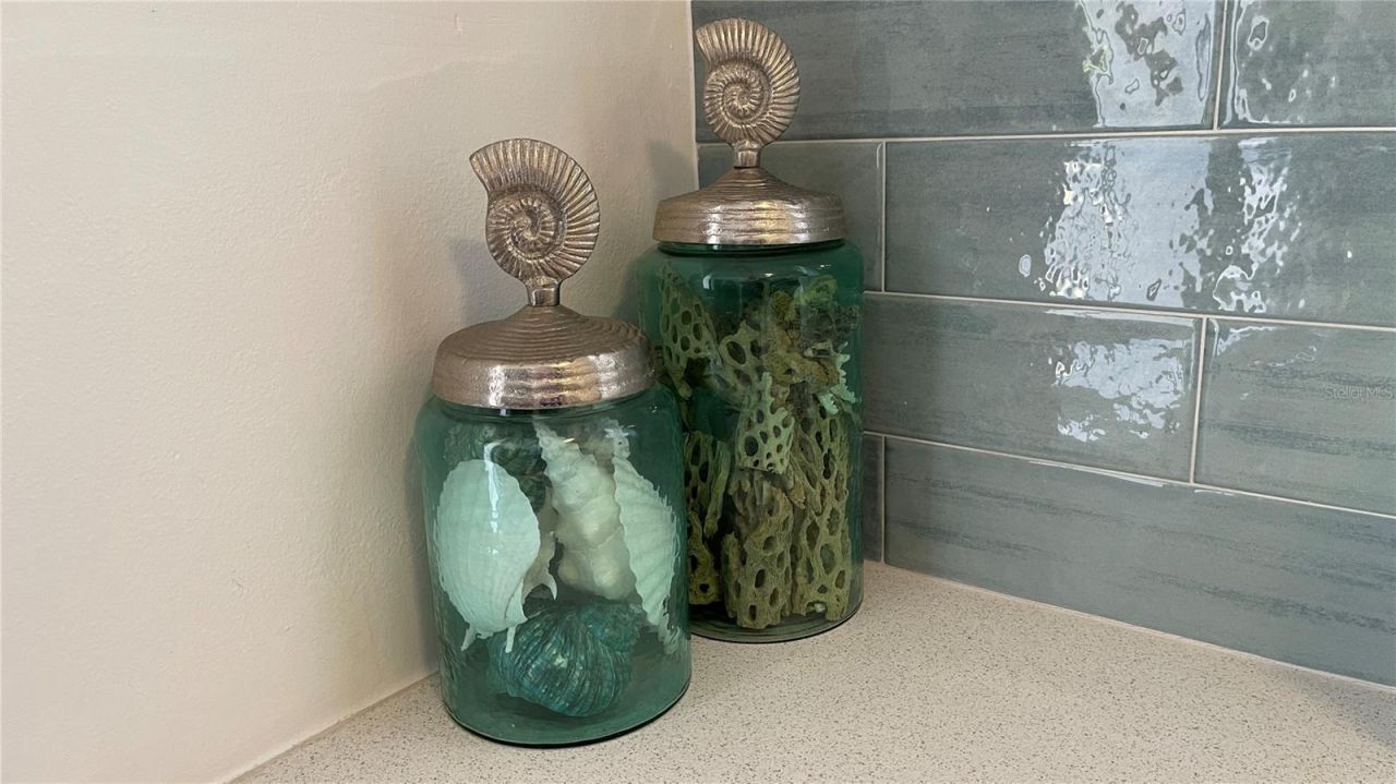 2504 S Milmar Drive, Sarasota, FL 34237 Photo