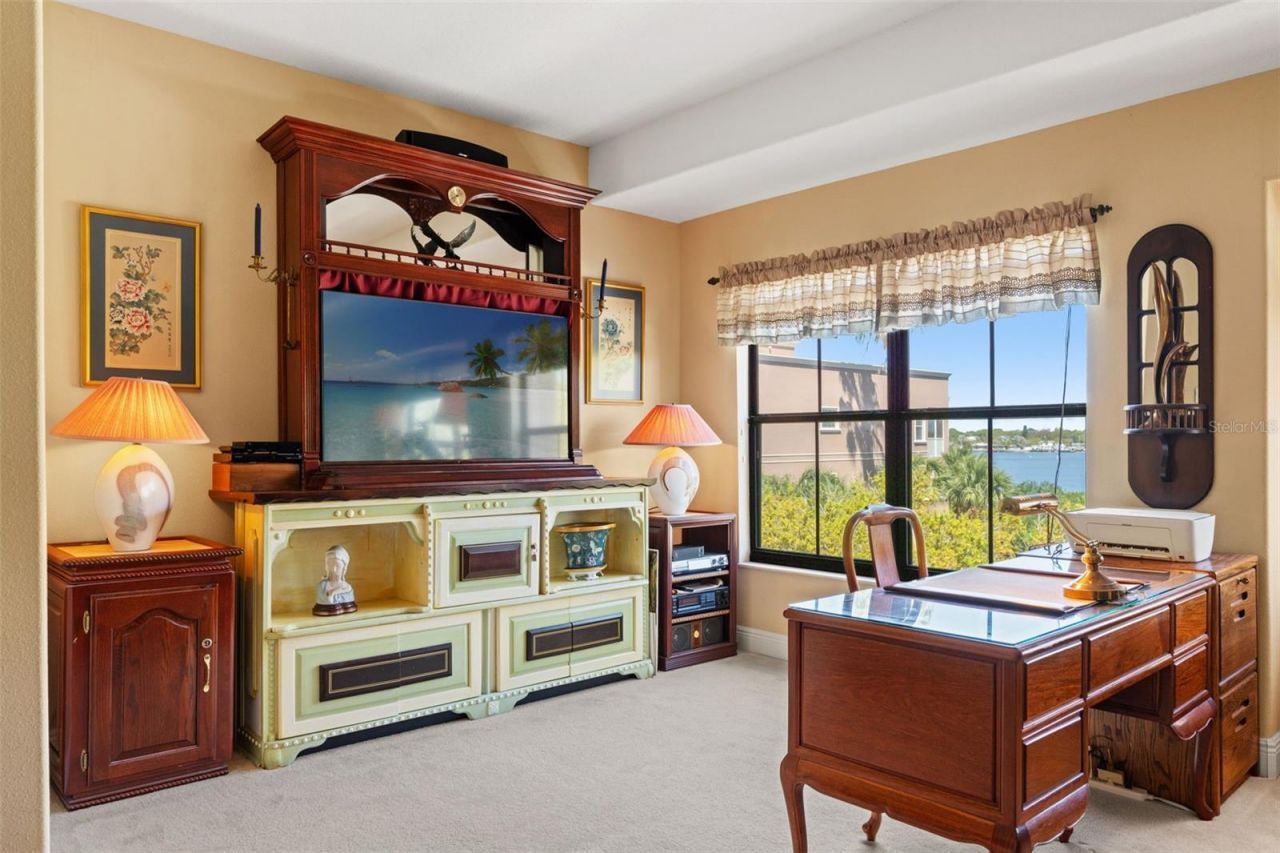 606 Bella Loop, Unit 2, Dunedin, FL 34698 Photo