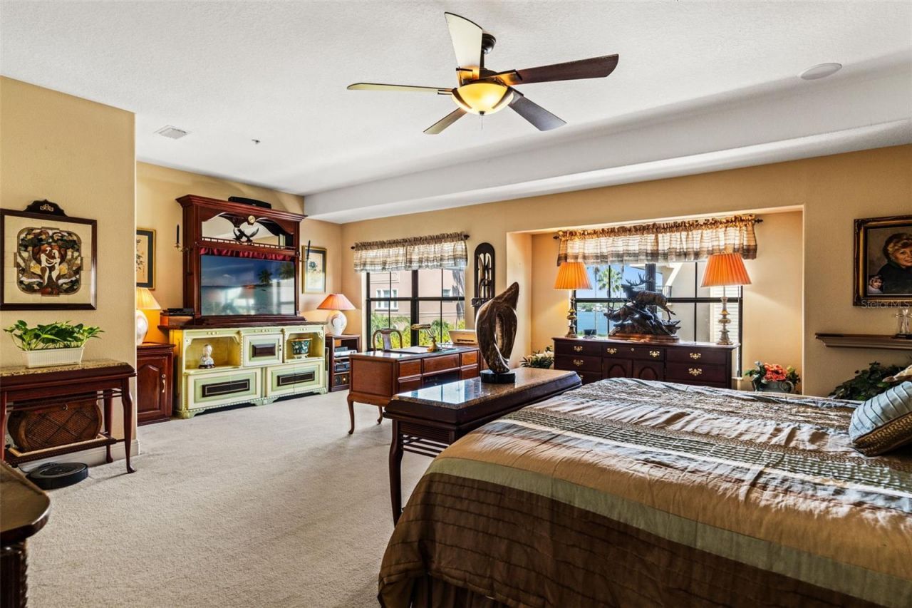 606 Bella Loop, Unit 2, Dunedin, FL 34698 Photo