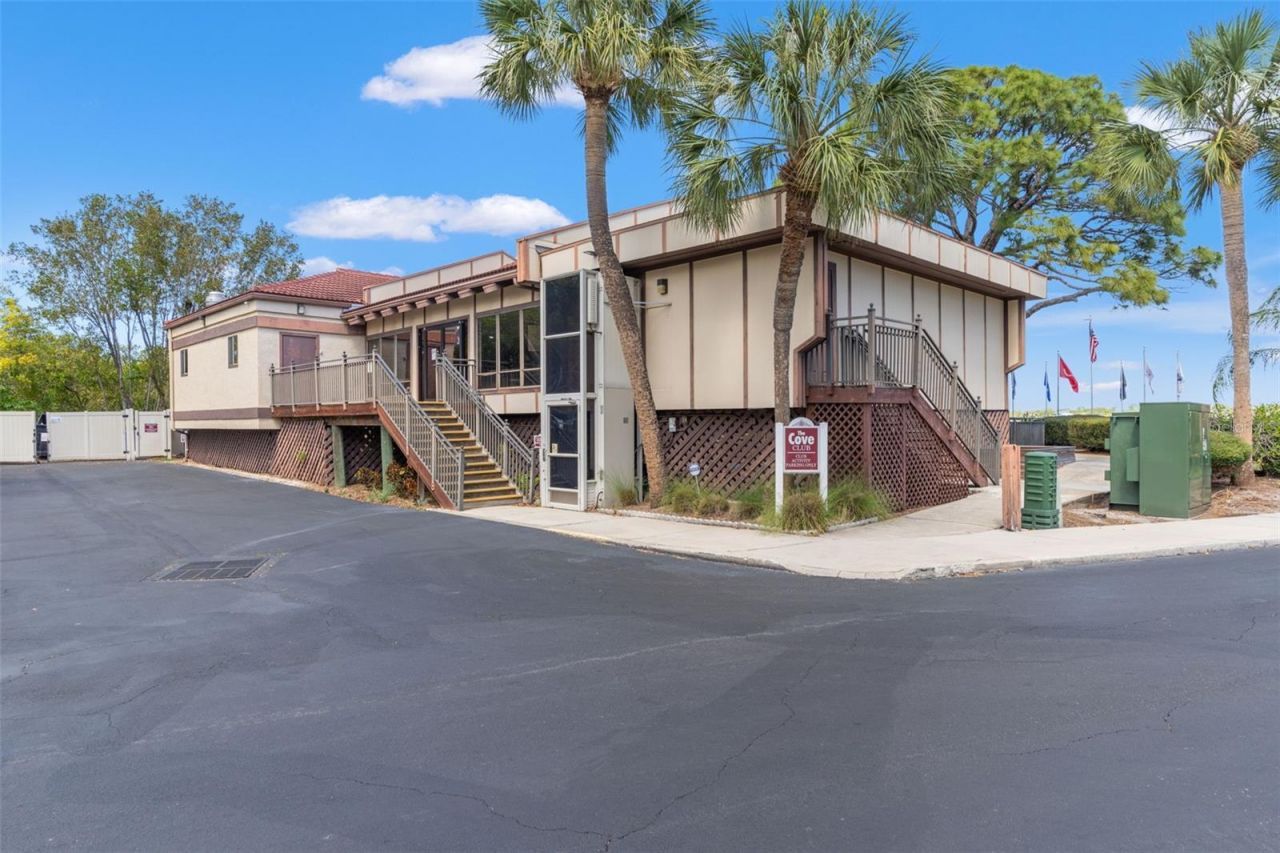 606 Bella Loop, Unit 2, Dunedin, FL 34698 Photo