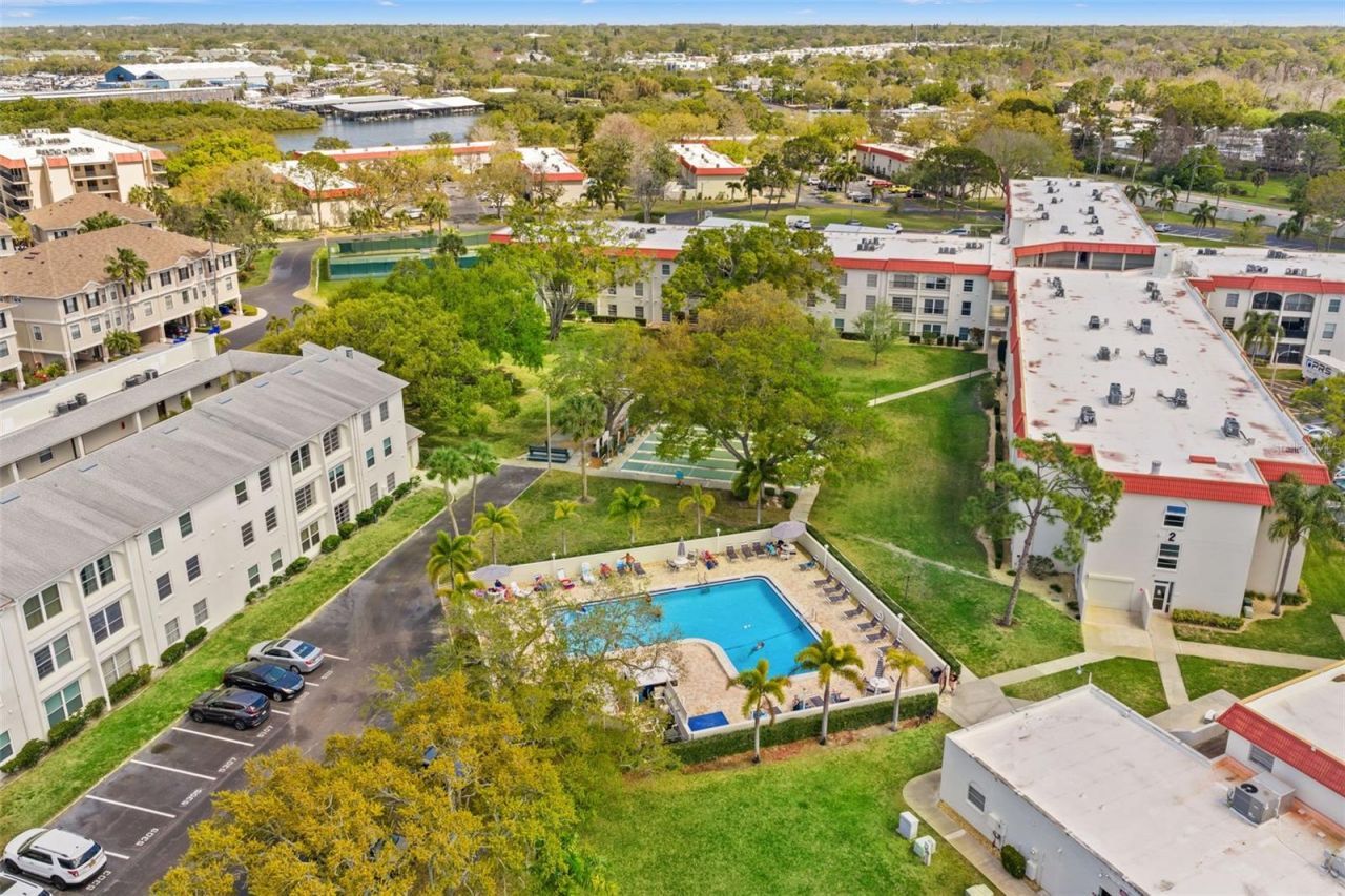 606 Bella Loop, Unit 2, Dunedin, FL 34698 Photo