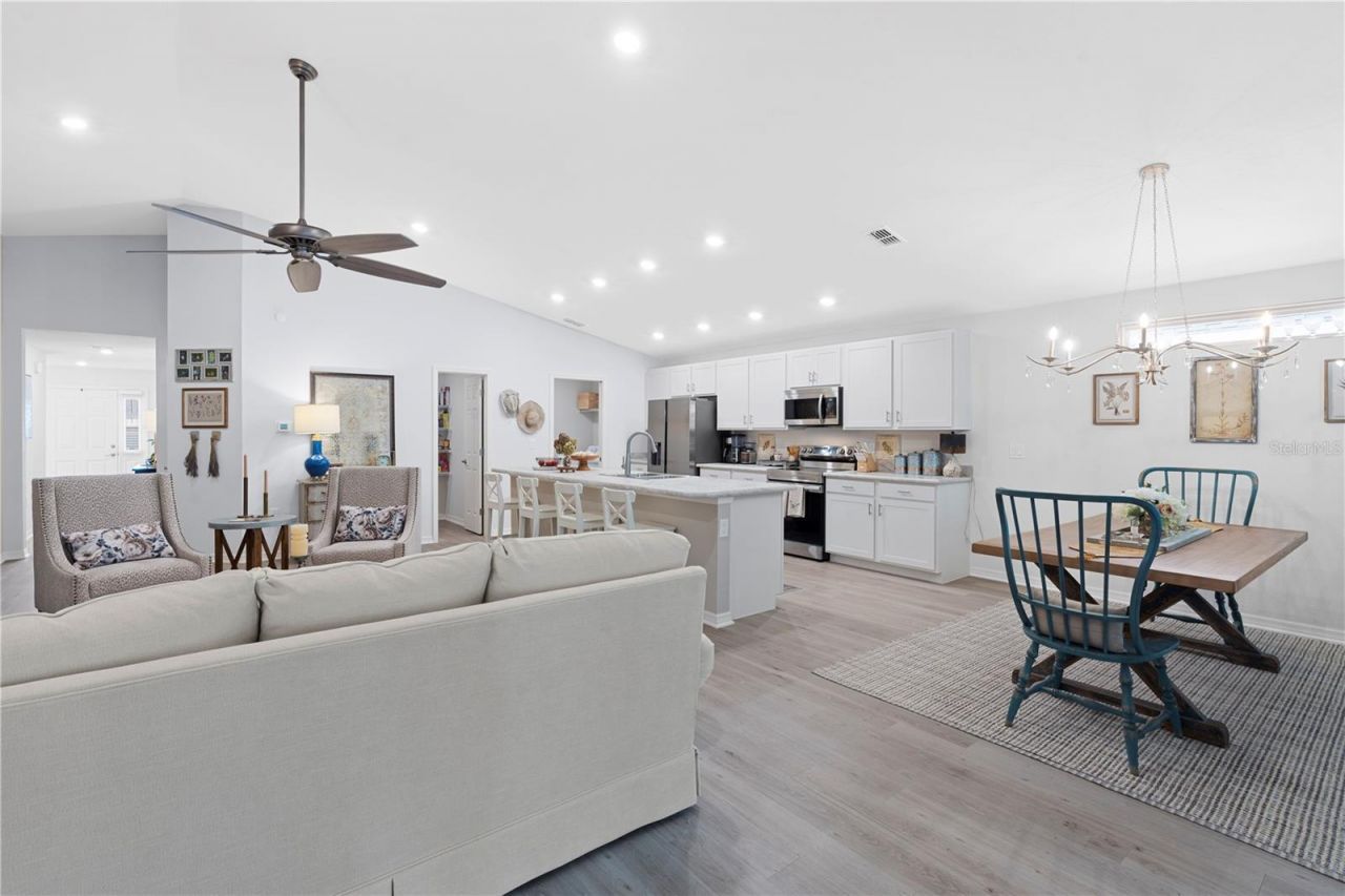 956 Aruba Avenue, Mulberry, FL 33860 Photo