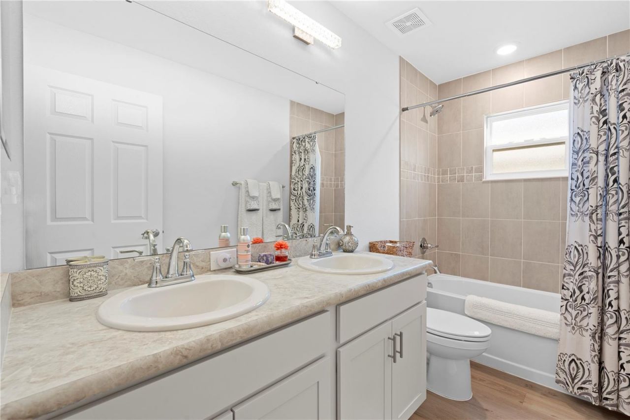 956 Aruba Avenue, Mulberry, FL 33860 Photo