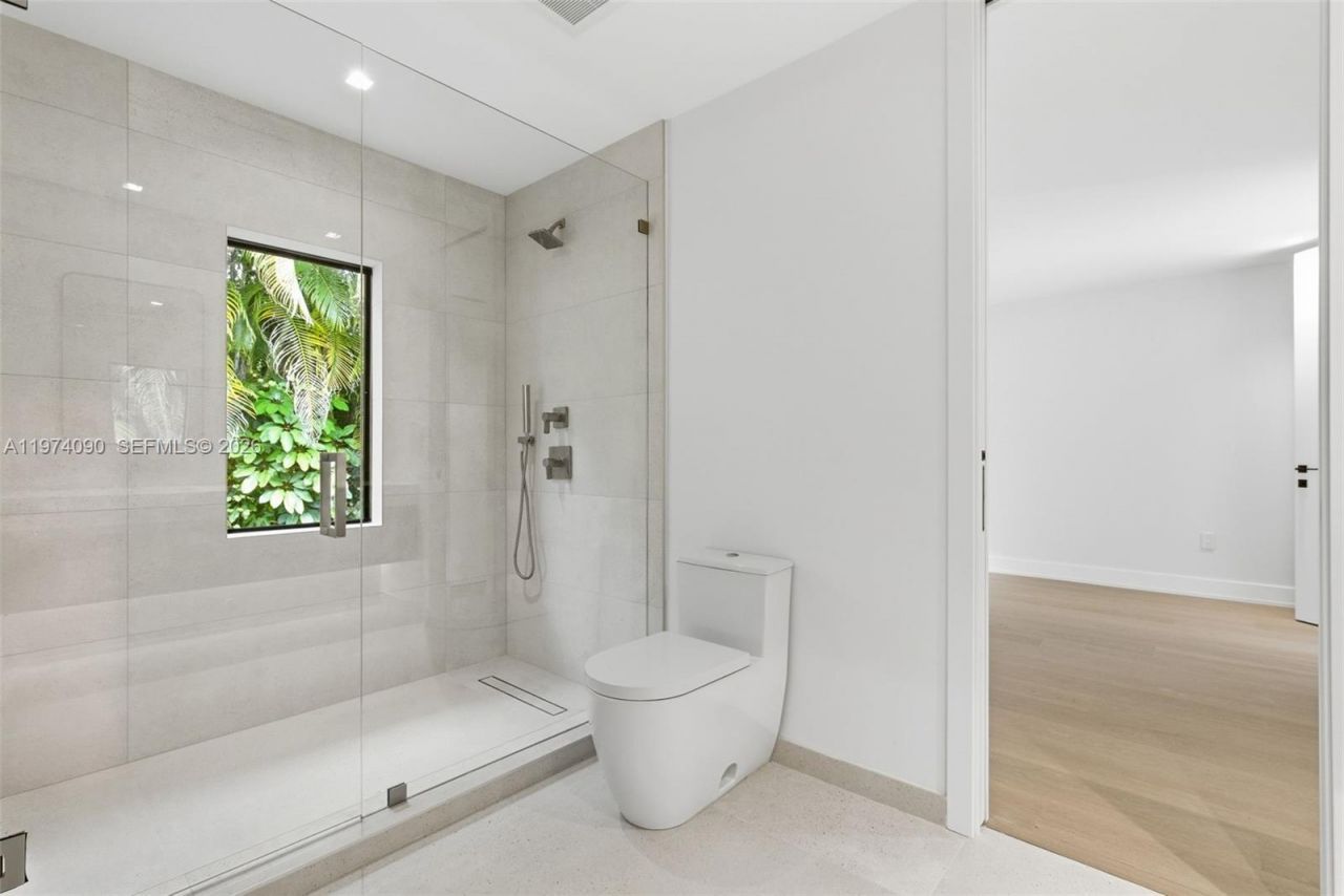 12050 SW 90th Ave, Miami, FL 33176 Photo