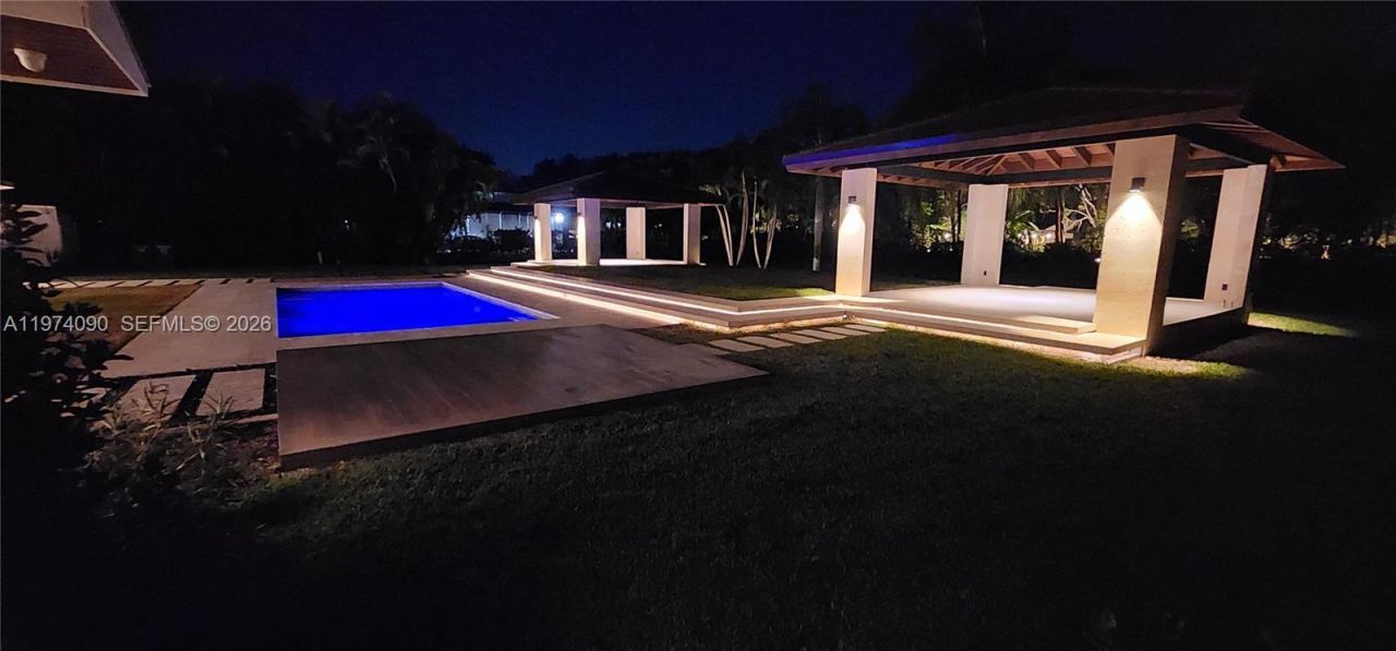 12050 SW 90th Ave, Miami, FL 33176 Photo