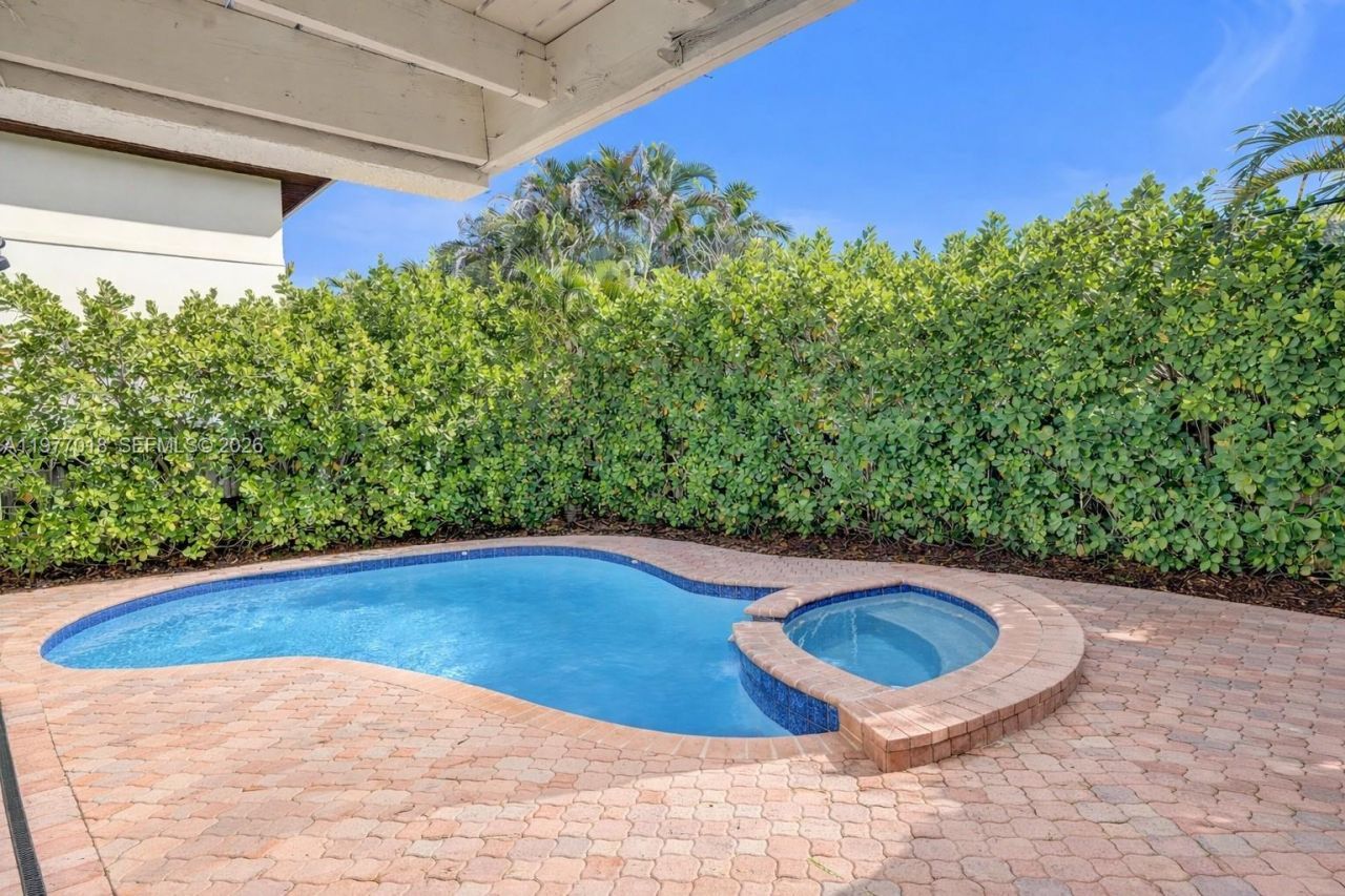 1844 NE 26th Ave, Unit 1844, Fort Lauderdale, FL 33305 Photo