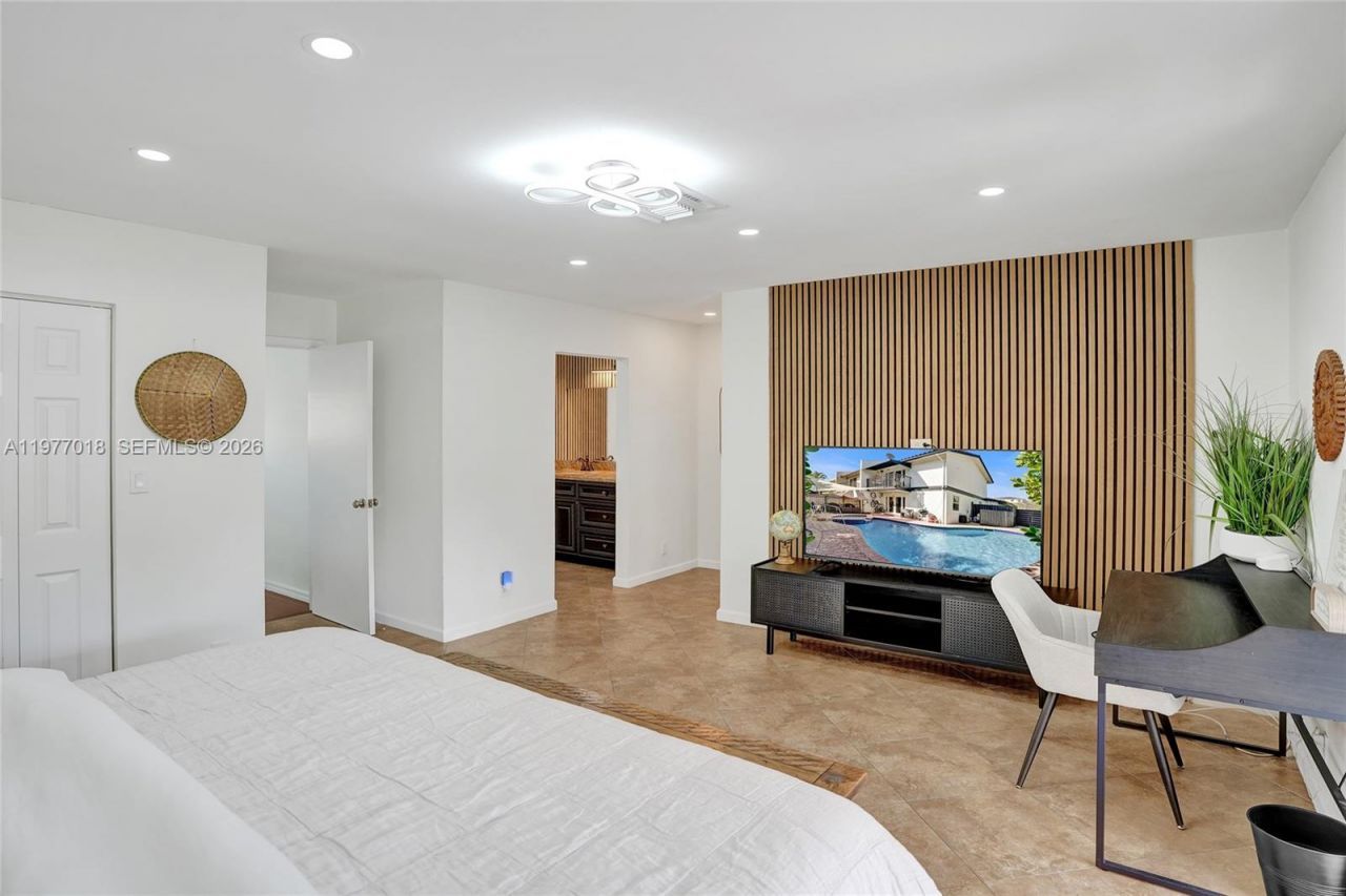 1844 NE 26th Ave, Unit 1844, Fort Lauderdale, FL 33305 Photo