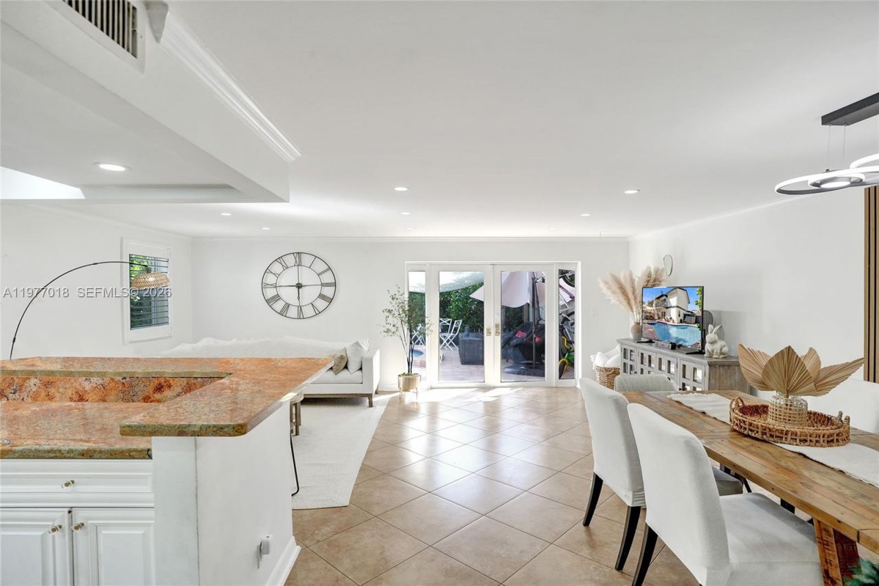 1844 NE 26th Ave, Unit 1844, Fort Lauderdale, FL 33305 Photo