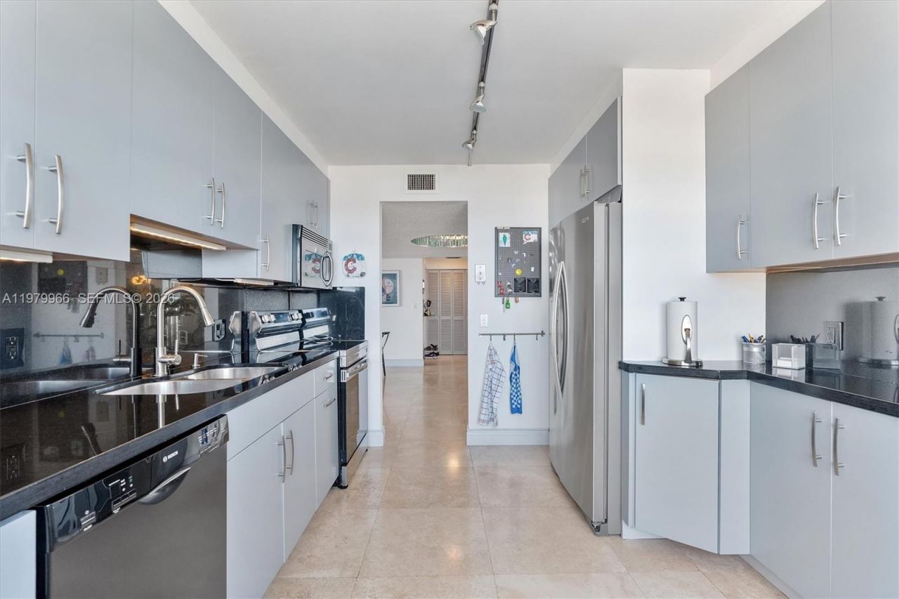 2851 NE 183rd St , Unit 1901E, Aventura, FL 33160 Photo