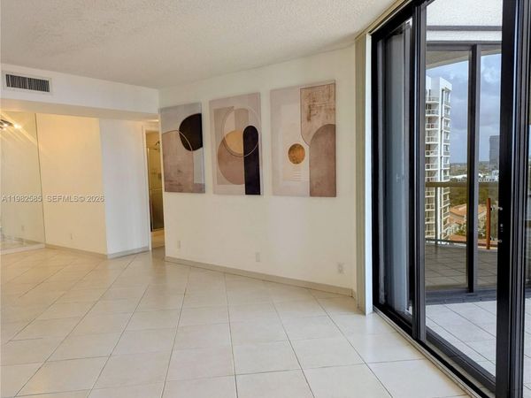 3610 Yacht Club Dr , Unit 1515, Aventura, FL 33180