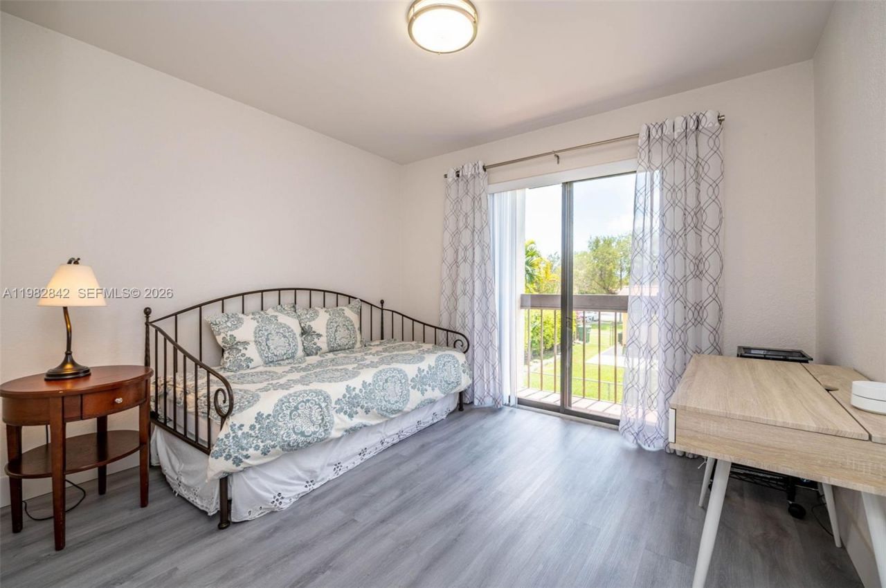 4702 SW 67th Ave, Unit O7, Miami, FL 33155 Photo