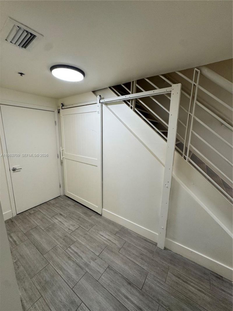 110 Washington Ave , Unit CU-7, Miami Beach, FL 33139 Photo